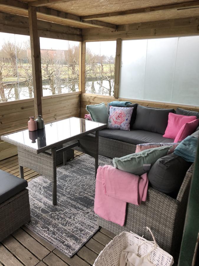 לינה וארוחת בוקר Harmelen Pipowagen/Chalet De Oude Rijn מראה חיצוני תמונה