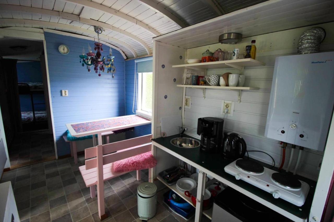 לינה וארוחת בוקר Harmelen Pipowagen/Chalet De Oude Rijn מראה חיצוני תמונה